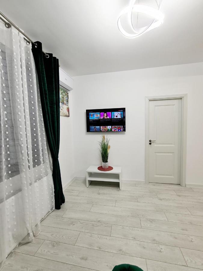 Vladimir Residence Mamaia Nord 那沃达利 外观 照片