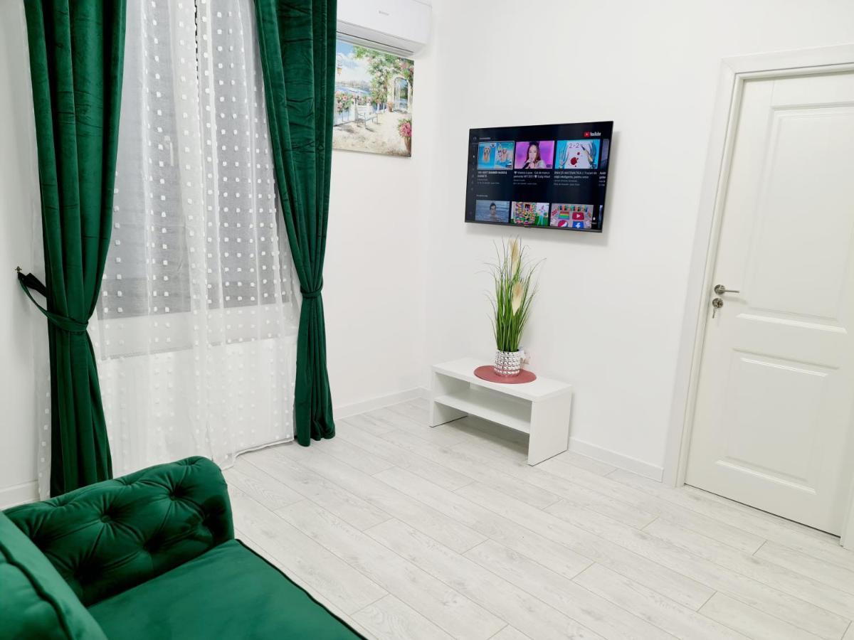 Vladimir Residence Mamaia Nord 那沃达利 外观 照片